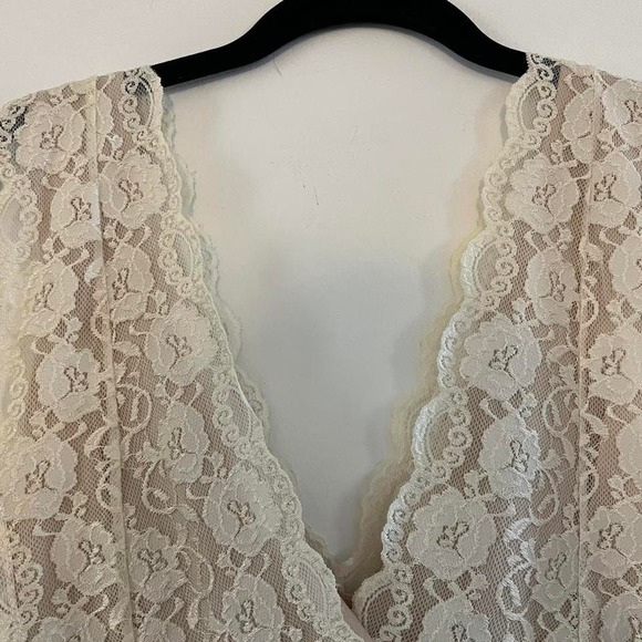 Lace Layered Y2K Double V Tiered Cream Cami Tank Babydoll Cut - Picture 6 of 8